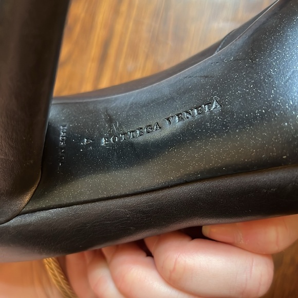 Bottega Veneta Leather Pumps - Picture 8 of 9